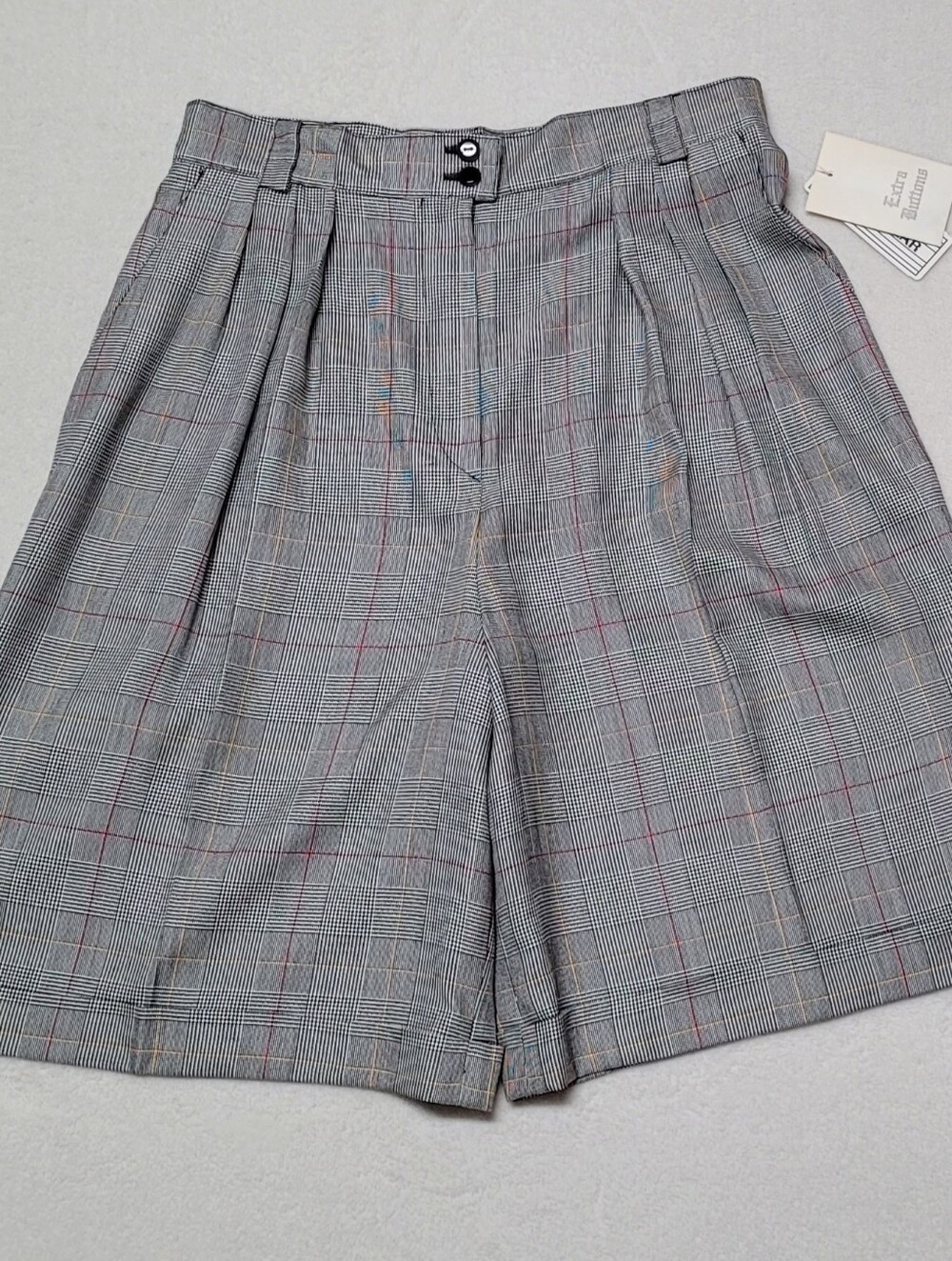 Punk Deadstock 80s Vintage Jones Wear Plaid High-Rise Pleated Culotte Shorts 12 - Picture 2 of 11